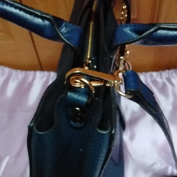 Mia K Collection Navy Blue Handbag and Wallet Set - Picture 12 of 13